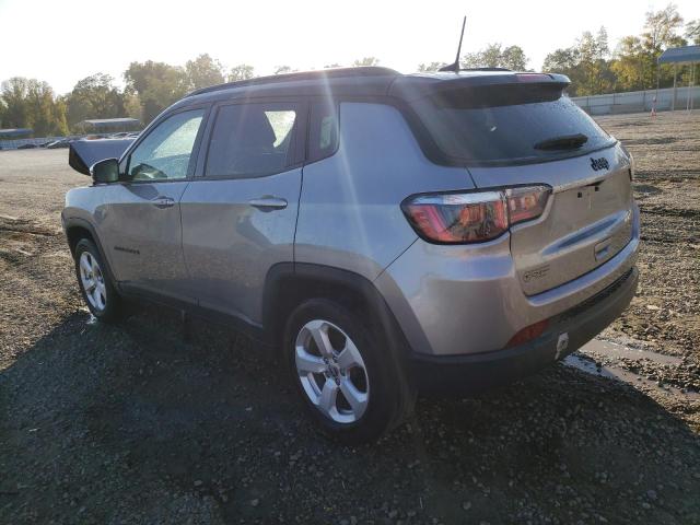 3C4NJCBB7JT327048 - 2018 JEEP COMPASS LATITUDE SILVER photo 2