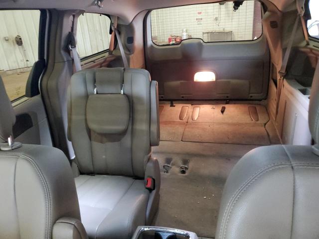 2C4RC1CG2FR756151 - 2015 CHRYSLER TOWN & COU TOURING L TAN photo 10