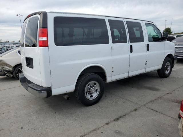 1GAZGMFP2J1258295 - 2018 CHEVROLET EXPRESS G3 LT WHITE photo 3