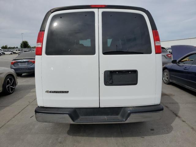 1GAZGMFP2J1258295 - 2018 CHEVROLET EXPRESS G3 LT WHITE photo 6