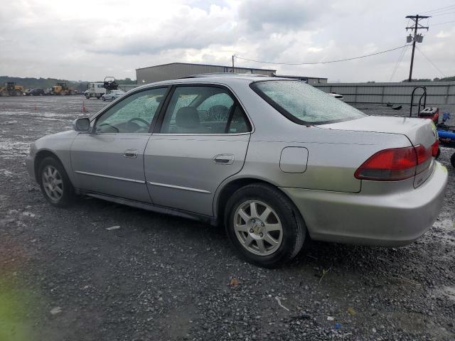 1HGCG56732A059178 - 2002 HONDA ACCORD SE 银色 照片 2