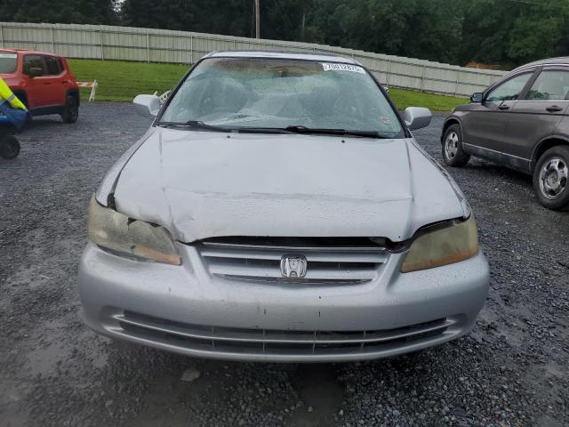 1HGCG56732A059178 - 2002 HONDA ACCORD SE 银色 照片 5