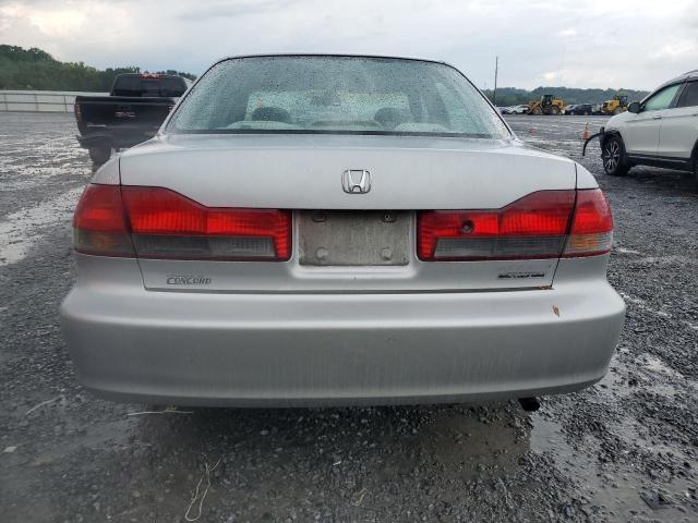 1HGCG56732A059178 - 2002 HONDA ACCORD SE 银色 照片 6