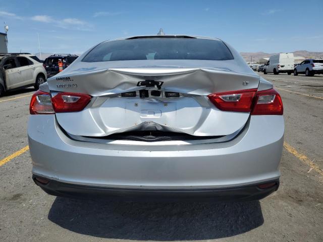 1G1ZD5ST8JF181484 - 2018 CHEVROLET MALIBU LT Argent photo 6