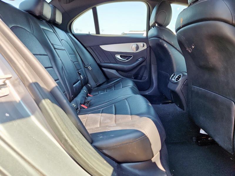 55SWF4KB0FU088068 - 2015 MERCEDES-BENZ C 300 4MATIC SILVER photo 10