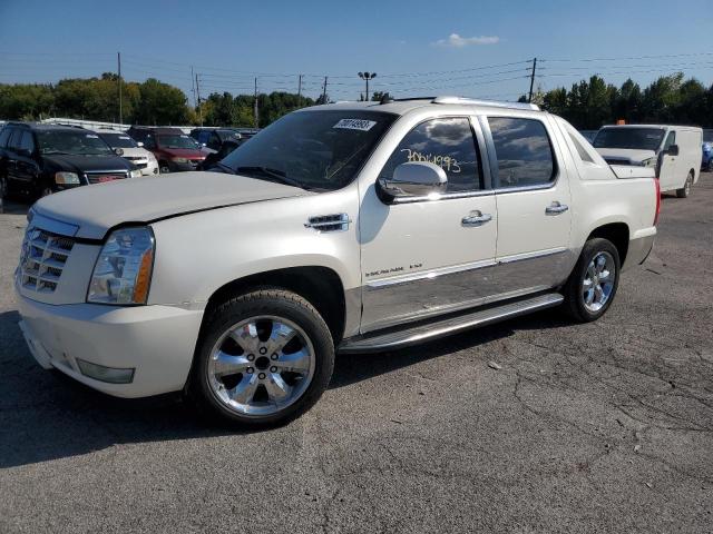 3GYT4MEF7BG131084 - 2011 CADILLAC ESCALADE EXT LUXURY WHITE photo 1