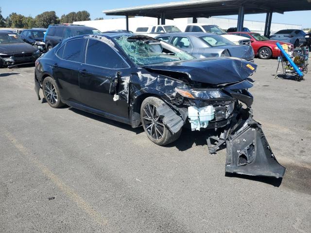 4T1T11AKXPU782113 - 2023 TOYOTA CAMRY SE NIGHT SHADE BLACK photo 4