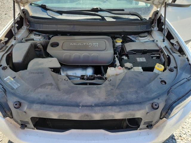 1C4PJLCB3KD203907 - 2019 JEEP CHEROKEE LATITUDE WHITE photo 12