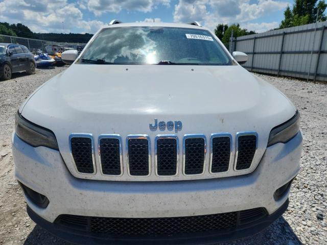 1C4PJLCB3KD203907 - 2019 JEEP CHEROKEE LATITUDE WHITE photo 5