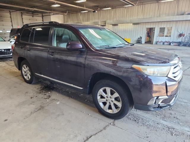 5TDBK3EH7BS073028 - 2011 TOYOTA HIGHLANDER BASE ბურგუნდია ფოტო 4