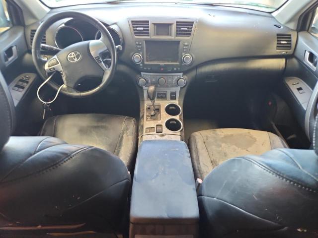 5TDBK3EH7BS073028 - 2011 TOYOTA HIGHLANDER BASE ბურგუნდია ფოტო 8