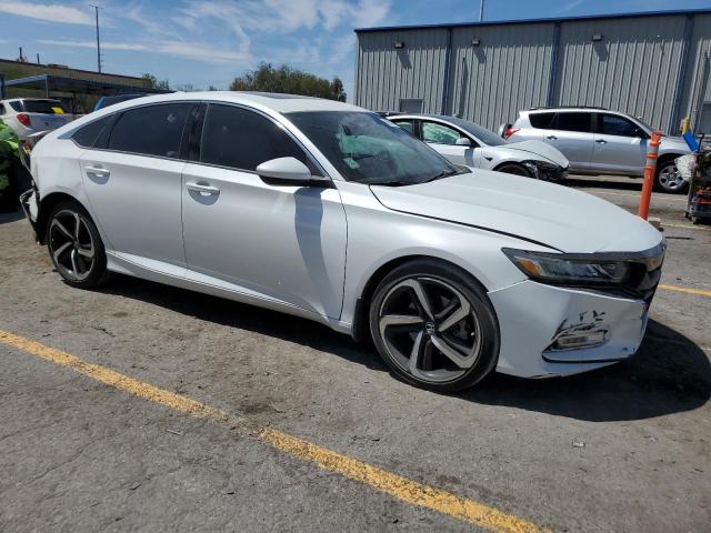 1HGCV2F33JA007713 - 2018 HONDA ACCORD SPORT Blanco foto 4