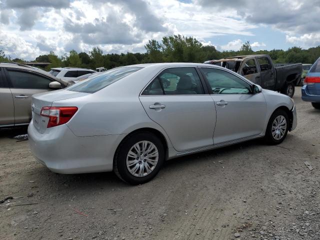 4T1BF1FK7CU026027 - 2012 TOYOTA CAMRY BASE SILVER photo 3