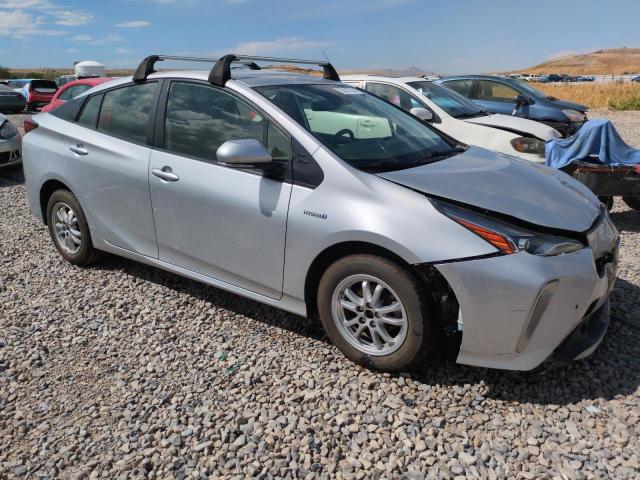 JTDL9RFU5K3000921 - 2019 TOYOTA PRIUS SILVER photo 4