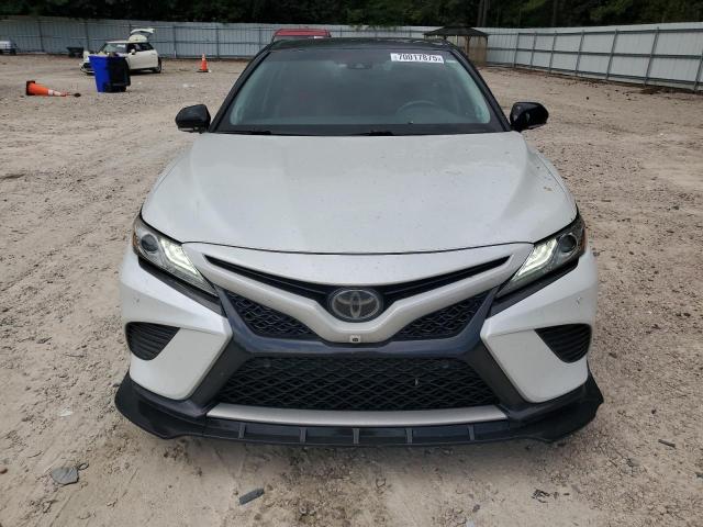 4T1B61HK1JU101461 - 2018 TOYOTA CAMRY XSE Ağ foto 5