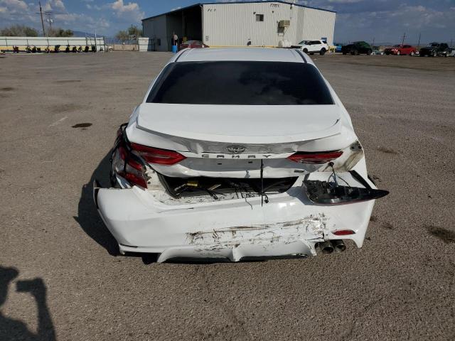 4T1B11HKXJU609734 - 2018 TOYOTA CAMRY L WHITE photo 6