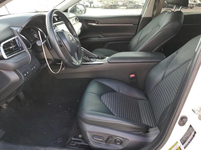 4T1B11HKXJU609734 - 2018 TOYOTA CAMRY L WHITE photo 7