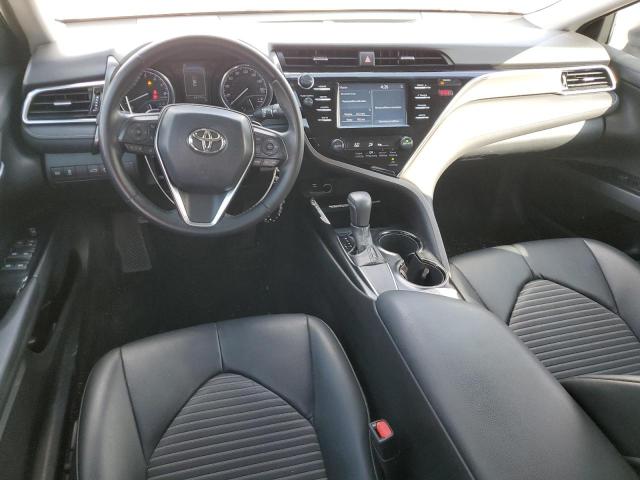 4T1B11HKXJU609734 - 2018 TOYOTA CAMRY L WHITE photo 8