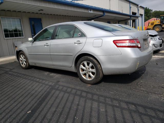 4T4BF3EK3BR211676 - 2011 TOYOTA CAMRY BASE ვერცხლისფერი ფოტო 2