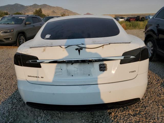 5YJSA1E26GF159364 - 2016 TESLA MODEL S Սպիտակ լուսանկար 11