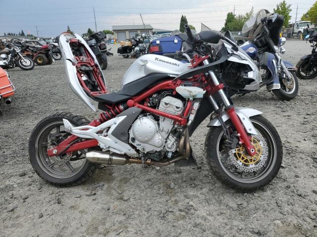 JKAEXEA116A001869 - 2006 KAWASAKI EX650 A6F SILVER photo 1