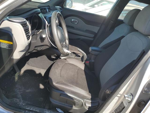 KNDJN2A24K7024958 - 2019 KIA SOUL SILVER photo 7