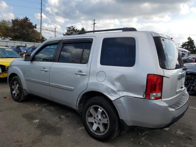 5FNYF48939B018082 - 2009 HONDA PILOT TOURING SILVER photo 2