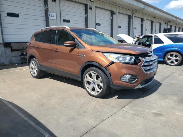 1FMCU9JD5HUE14673 - 2017 FORD ESCAPE TITANIUM BROWN photo 4