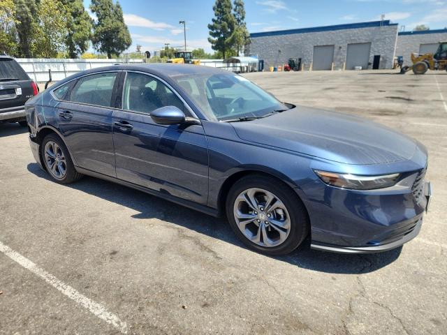 1HGCY1F36RA084394 - 2024 HONDA ACCORD EX 蓝色 照片 4