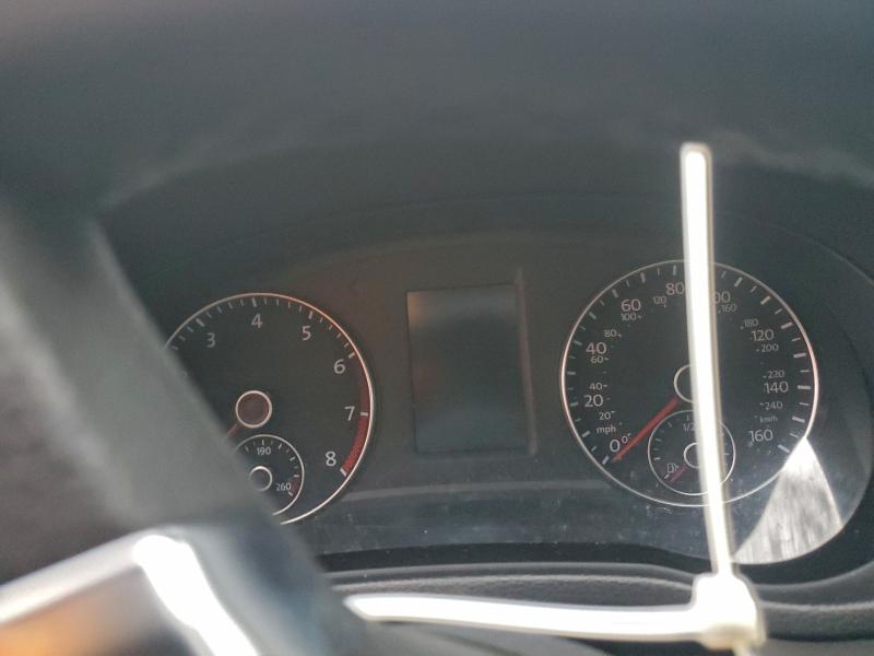 1VWAT7A3XFC076679 - 2015 VOLKSWAGEN PASSAT S 棕色 照片 9