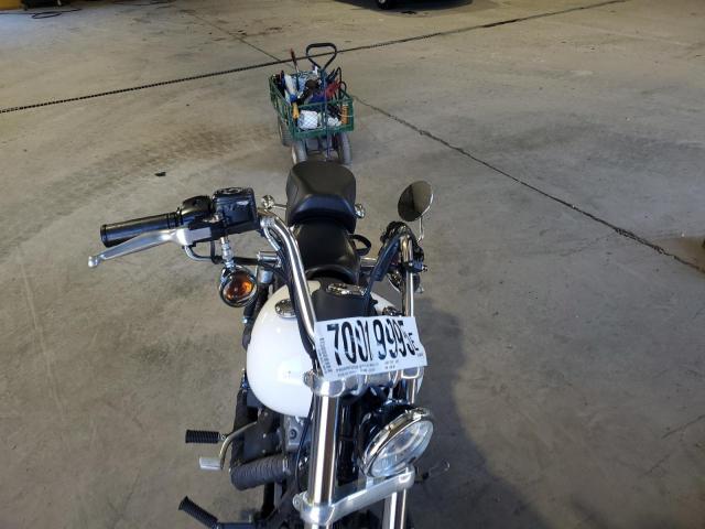 1HD1GX4138K339796 - 2008 HARLEY-DAVIDSON FXDBI WHITE photo 5