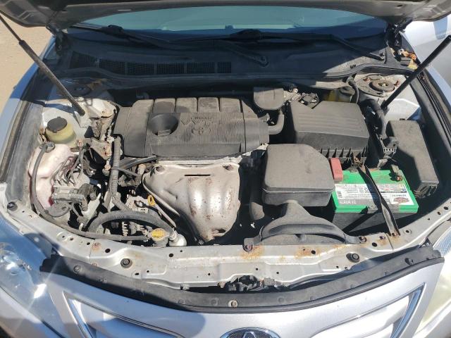 4T1BF3EK6BU179056 - 2011 TOYOTA CAMRY BASE SILVER photo 11