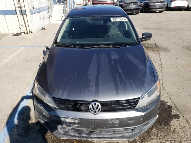 3VW2K7AJ3EM356463 - 2014 VOLKSWAGEN JETTA BASE 灰色 照片 5