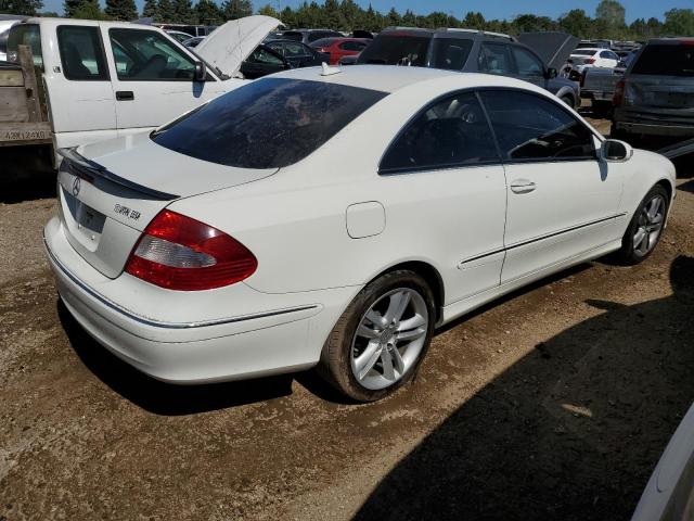 WDBTJ56H09F261819 - 2009 MERCEDES-BENZ CLK 350 WHITE photo 3