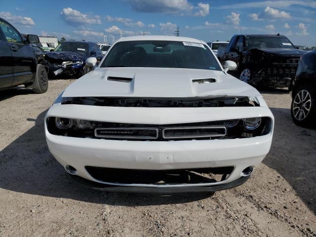 2C3CDZAG6KH671886 - 2019 DODGE CHALLENGER SXT WHITE photo 5