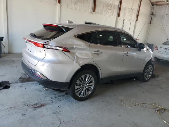 JTEAAAAH9RJ172767 - 2024 TOYOTA VENZA LE SILVER photo 3