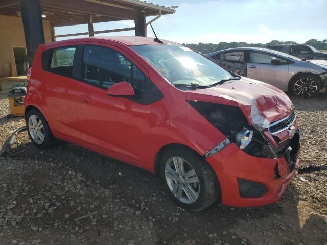 KL8CD6S98DC572592 - 2013 CHEVROLET SPARK 1LT RED photo 4