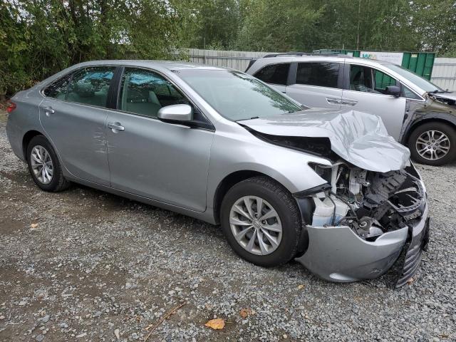 4T1BF1FK4HU800841 - 2017 TOYOTA CAMRY LE SILVER photo 4