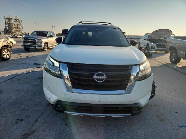 5N1DR3DHXNC225827 - 2022 NISSAN PATHFINDER PLATINUM თეთრი ფოტო 5