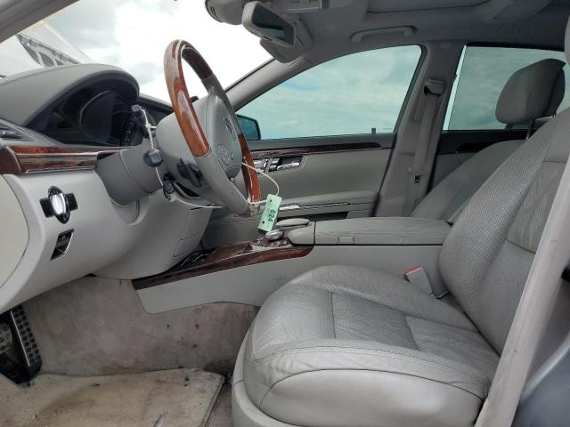 WDDNG9EB3CA465327 - 2012 MERCEDES-BENZ S 550 4MATIC GRAY photo 7