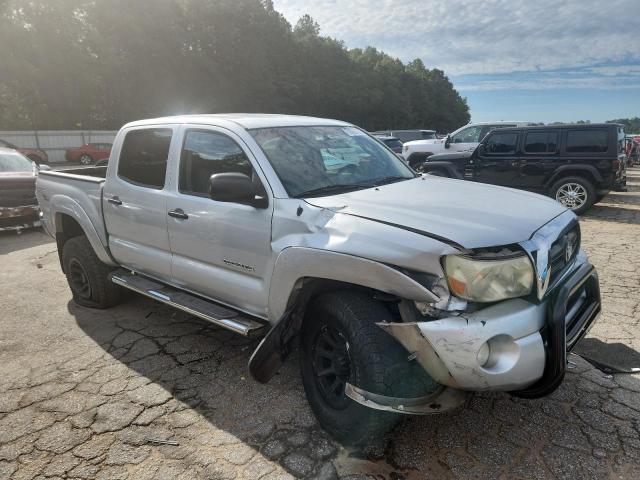 3TMJU62N96M028468 - 2006 TOYOTA TACOMA DOUBLE CAB PRERUNNER SILVER photo 4