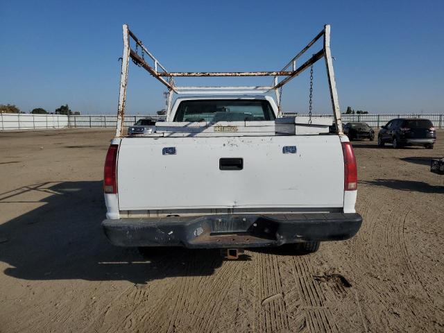 1GTFC24KXNZ518967 - 1992 GMC SIERRA C2500 WHITE photo 6