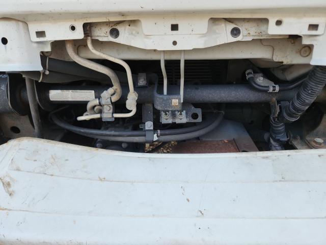 JALC4W164D7004376 - 2013 ISUZU NPR HD WHITE photo 12