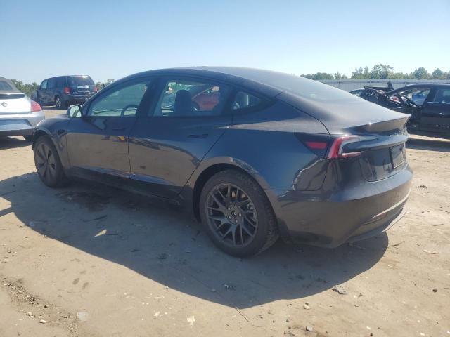 5YJ3E1EA5SF970615 - 2025 TESLA MODEL 3 石墨色 照片 2