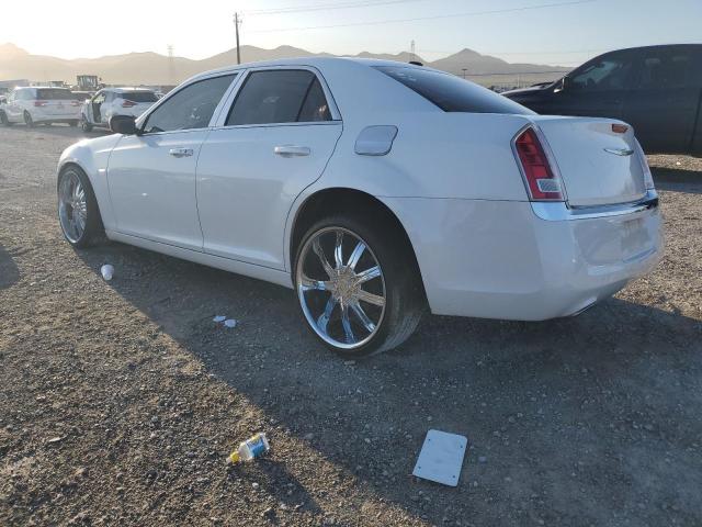 2C3CCAAG9DH576794 - 2013 CHRYSLER 300 WHITE photo 2