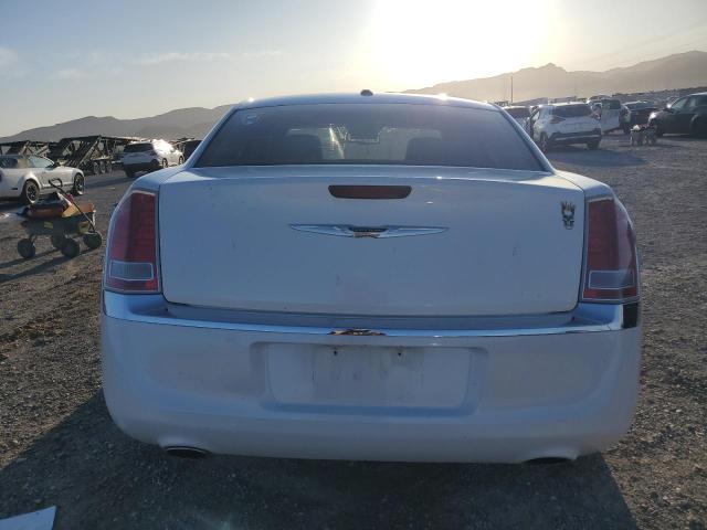 2C3CCAAG9DH576794 - 2013 CHRYSLER 300 WHITE photo 6