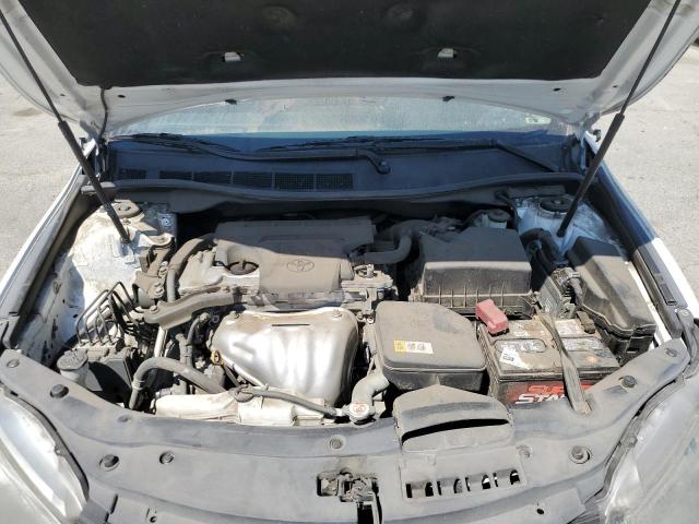 4T1BF1FKXHU642814 - 2017 TOYOTA CAMRY LE WHITE photo 11