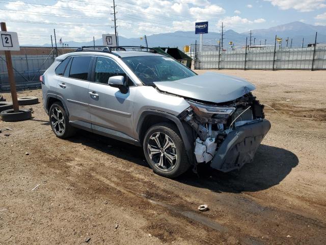 2T3P1RFV3NC324213 - 2022 TOYOTA RAV4 XLE SILVER photo 4