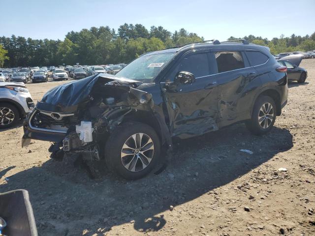 2022 TOYOTA HIGHLANDER XLE, 