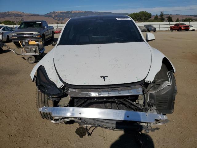 7SAYGDEF8PF815693 - 2023 TESLA MODEL Y 白色 照片 5